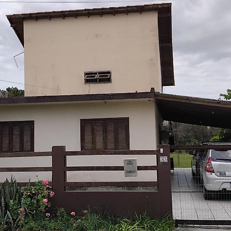 Casa Na Reserva Natural Do Surf Com Trilha Para Praia Terreno Compartilhado Florianopolis Exterior foto